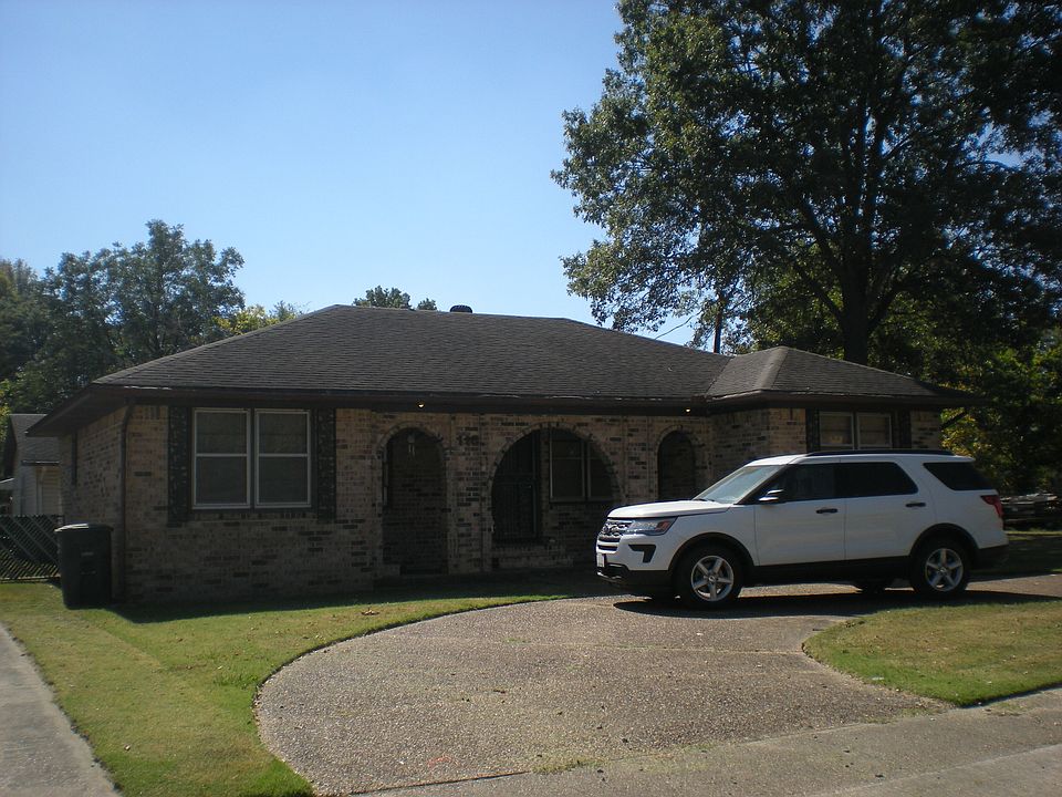 1st image of 113 W Magnolia St