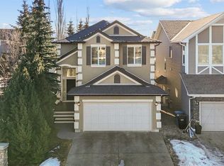 5 N Cranarch Way SE, Calgary, AB T3M0S7