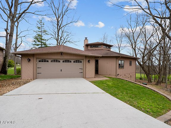 2nd image of 166 Baltusrol Rd
