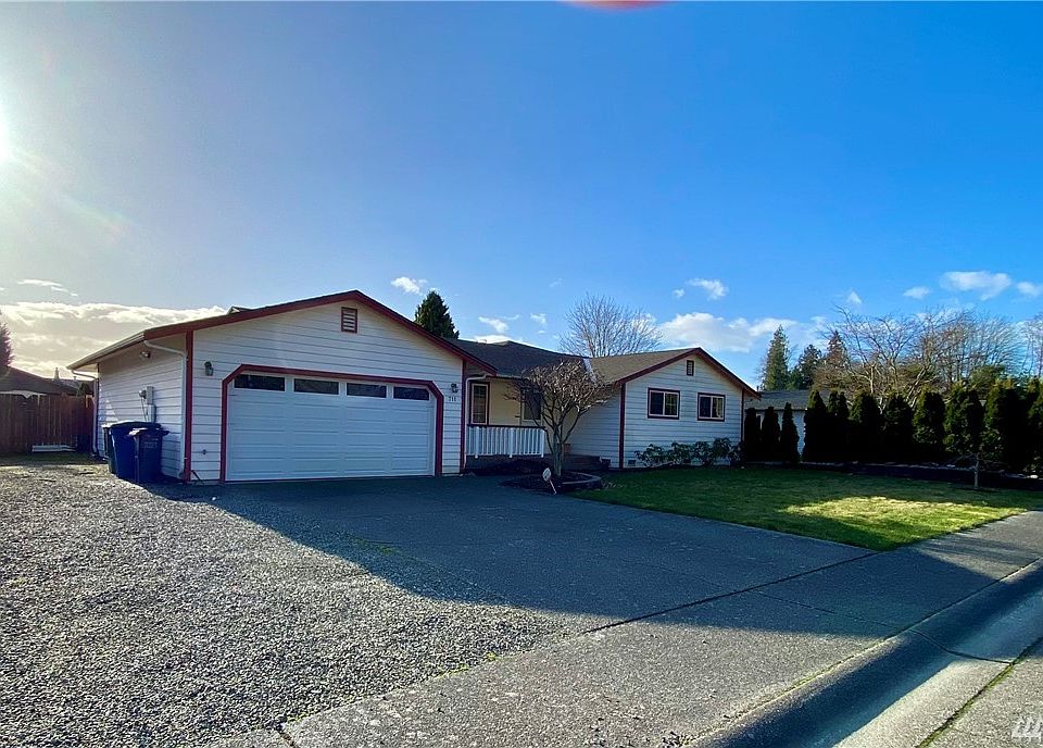 1st image of 711 Sauk Mountain Dr