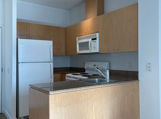 361 Front St W #C01, Toronto, ON M5V 3R5