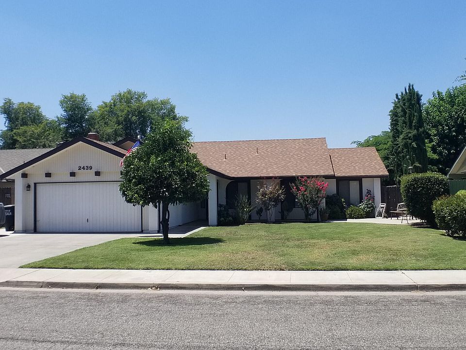 1st image of 2439 N Charter Oak Ct