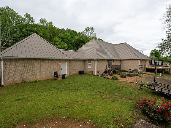 4th image of 8276 Middle Butler Rd