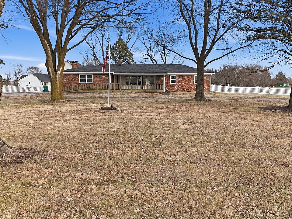 1st image of 1925 N County Road 200 E