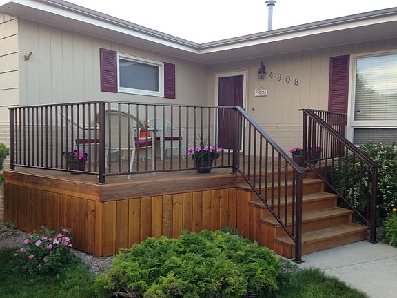 Beautiful front deck