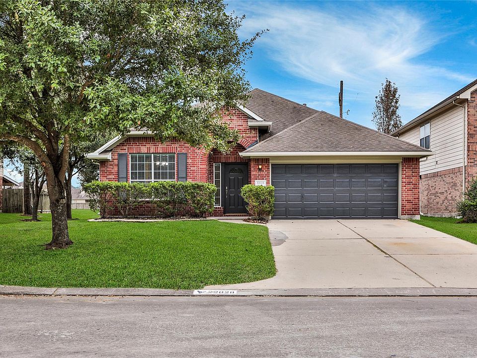 1st image of 22028 Knights Cove Dr