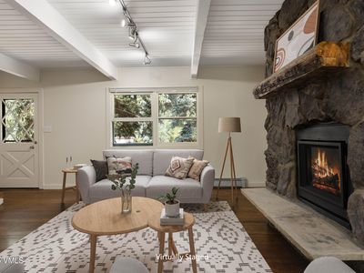 2456 Chamonix Ln APT B3, Vail, CO, 81657