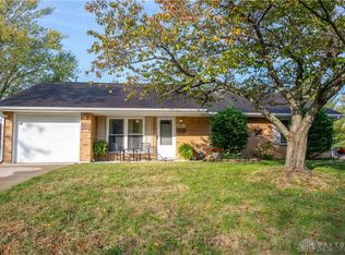 3907 Sparkhill Dr, Enon, OH