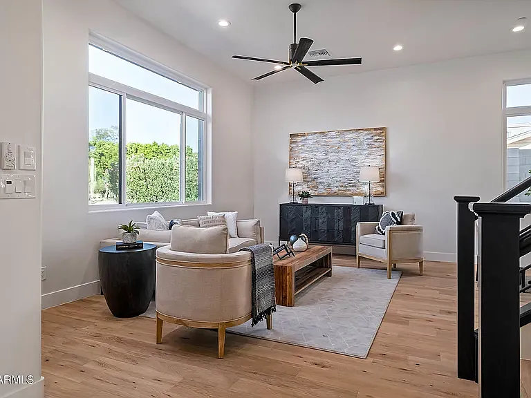 8725 E Malcomb Dr — Photo 14