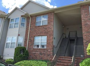 28 Sharon Dr, East Hanover, NJ 07936