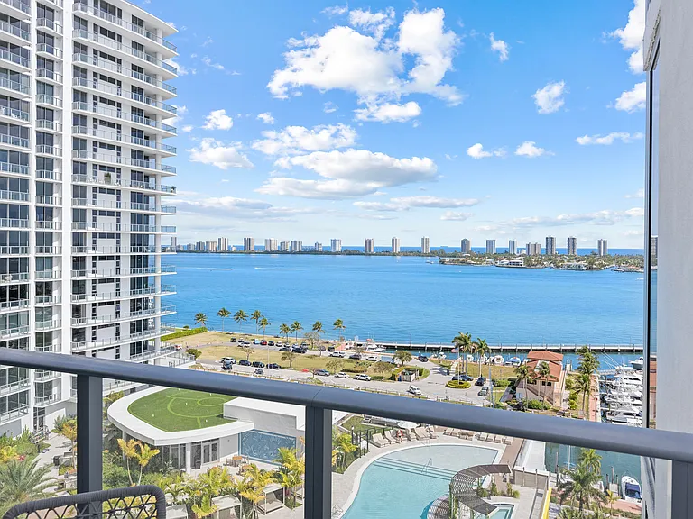 220 Lake Shore Dr #1410 — Photo 18