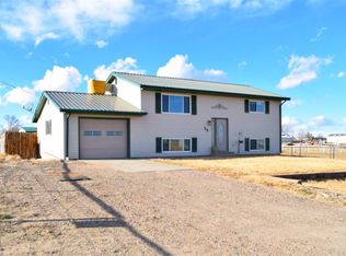 59 S Coyote Rd, Glenrock, WY 82637