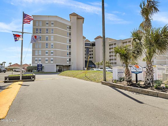 2nd image of 2000 New River Inlet Road #3213