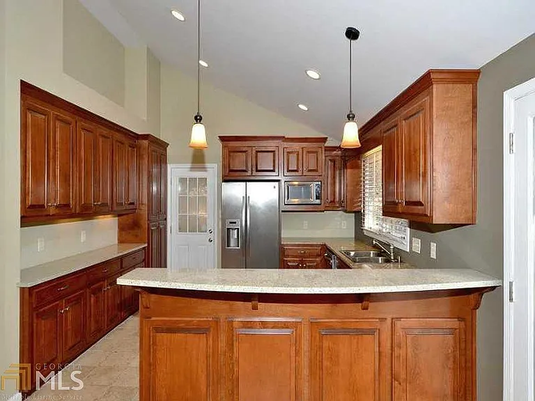 1019 Crane Rd NE — Photo 7