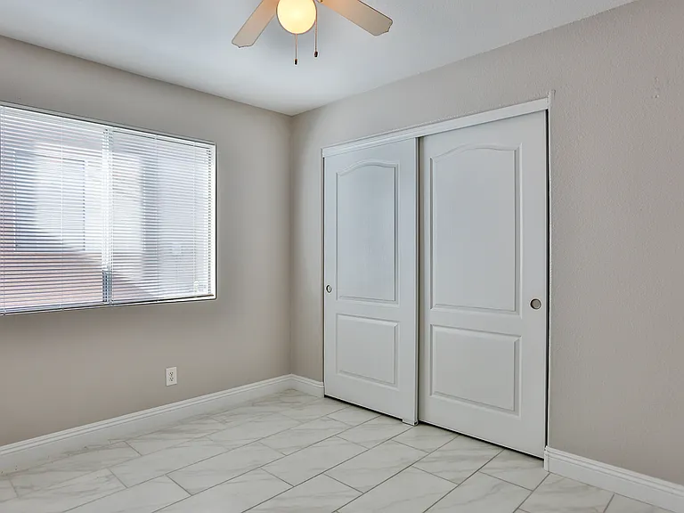 7705 Rockfield Dr — Photo 5