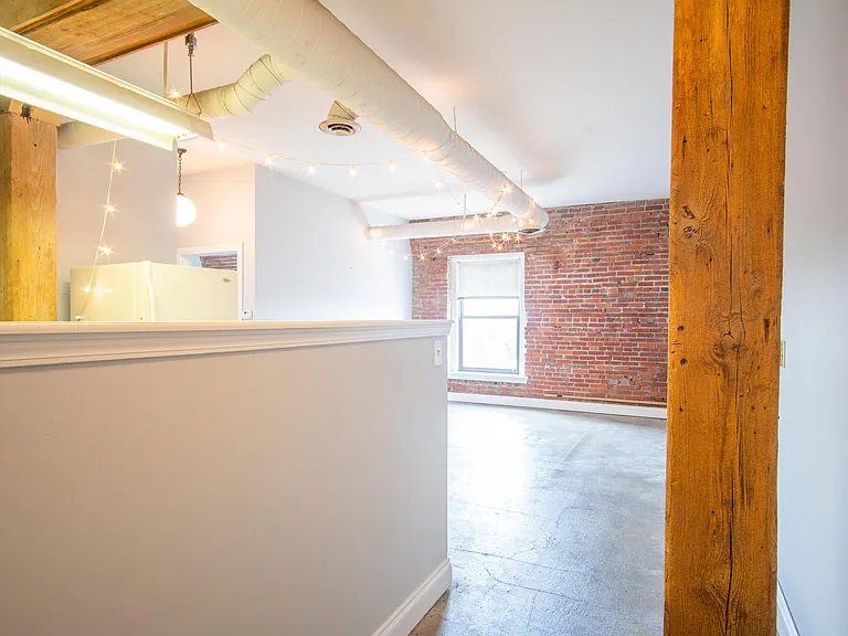 509 Delaware St #502 — Photo 9