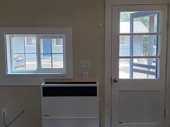 5th image of 36782 Woods Ave #3