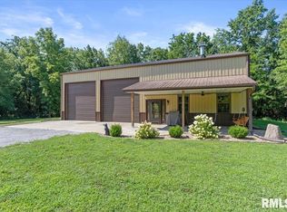 1761 Tozer Rd, Springfield, IL 62707
