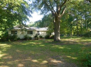 568 Harmon Rd, Hopkins, SC 29061