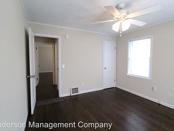 5th image of 5333 Briar St