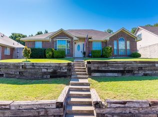 1514 Grinstad Dr, Garland, TX 75040