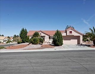 1st image of 8805 Sandspring Dr