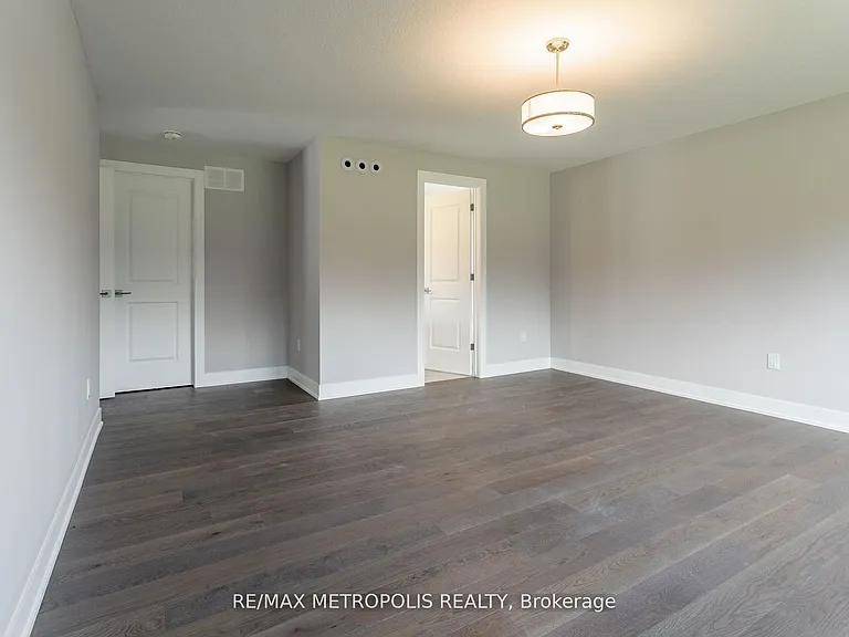 297 Whiting St #8 — Photo 33