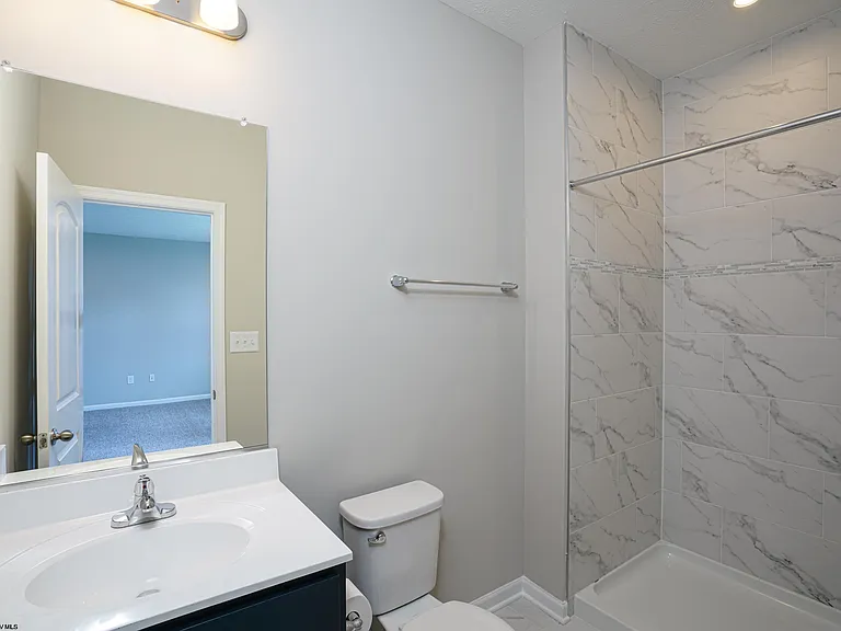 75 Dover Ct #75 — Photo 19