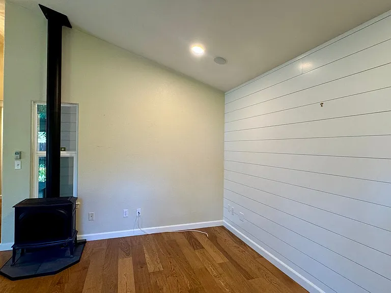 245 Incline Dr — Photo 9