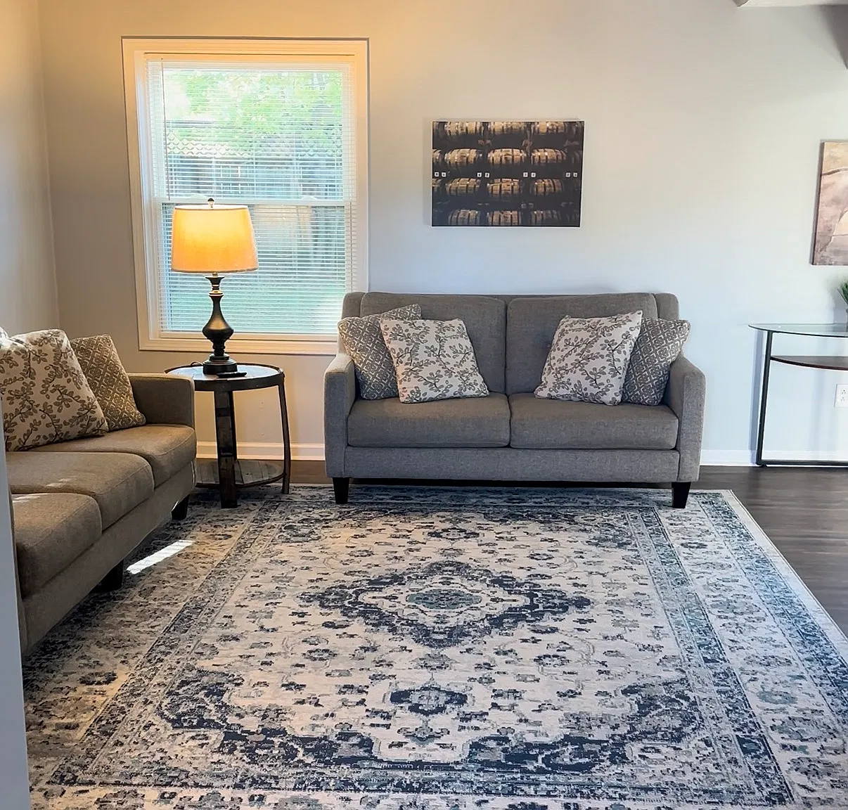 3 bed, 1072 sqft, $1,600 — Photo 1