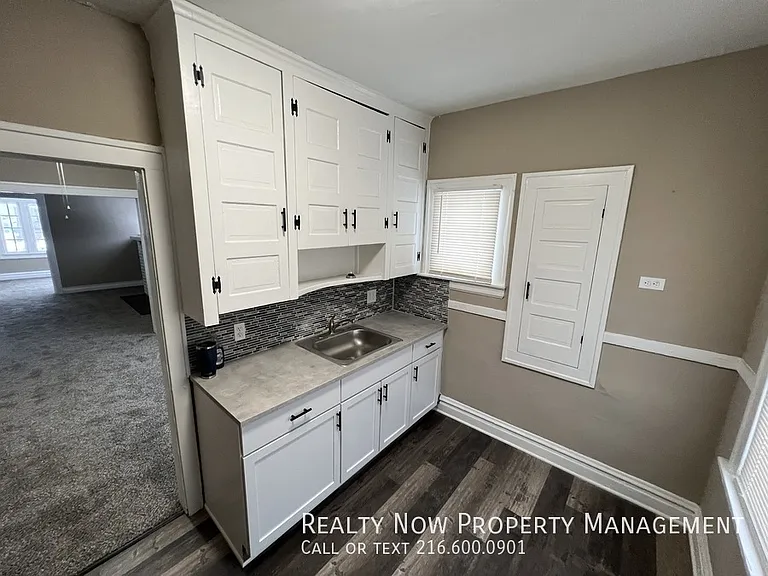 3290 Desota Ave #2 — Photo 6