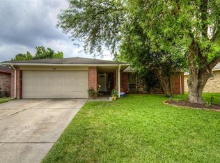8407 Carriage Creek Dr, Houston, TX 77064