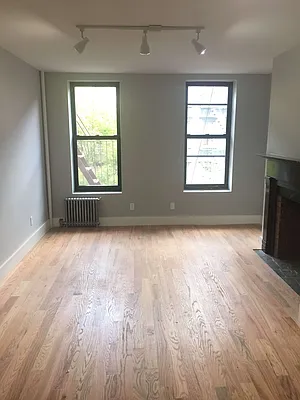 Rented by MetroNest | media 21