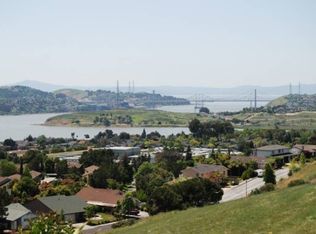 220 Dundee Way, Benicia, CA 94510