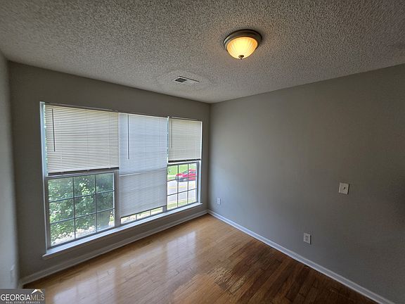 5th image of 6924 Biscayne Blvd