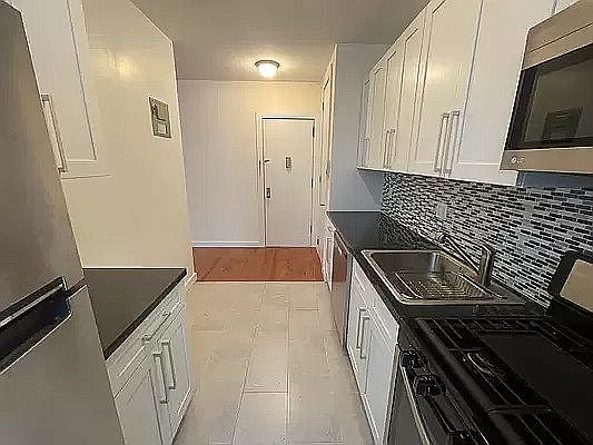 2nd image of 32-35 30th St #C45