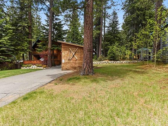 3rd image of 2827 Sierra View Ave