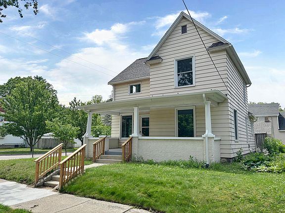 3rd image of 1335 Union Ave NE