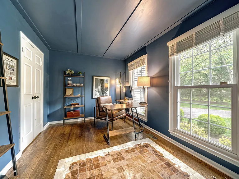 1219 Rowland Dr — Photo 9