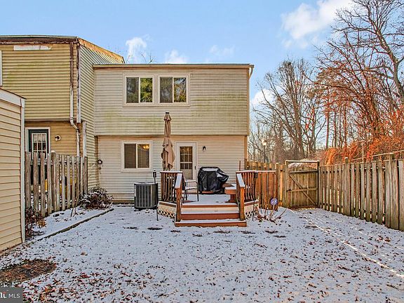 4th image of 7550 Baleen Ct
