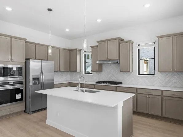 3416 Nourish Ln, Richmond, TX 77406