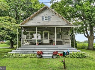 185 Stitzer Rd, Oley, PA 19547