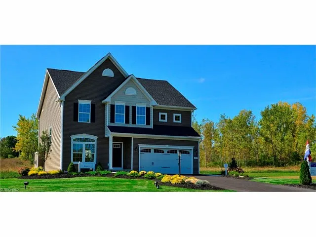 2889 Vista Ct photo 1