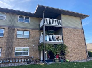 3405 Woodland Ave #B48, West Des Moines, IA 50266