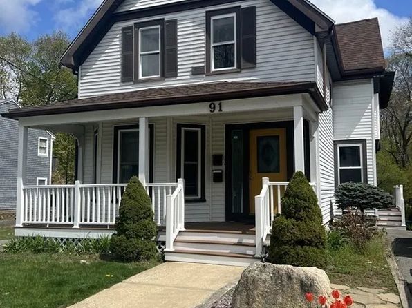 91 Robbins St #2