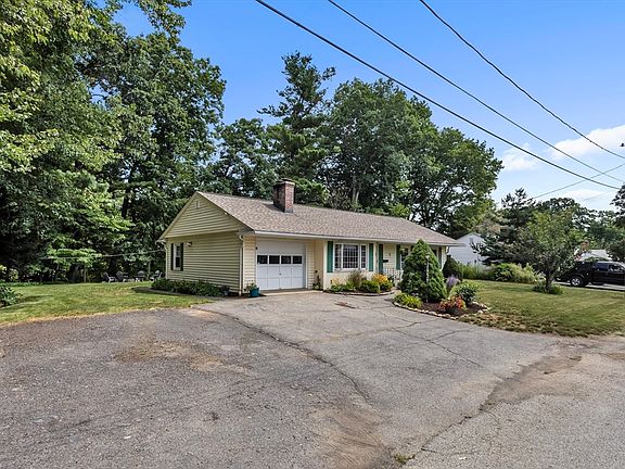 3rd image of 72 Powers Rd