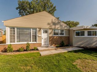 8023 S Kilpatrick Ave, Chicago, IL 60652