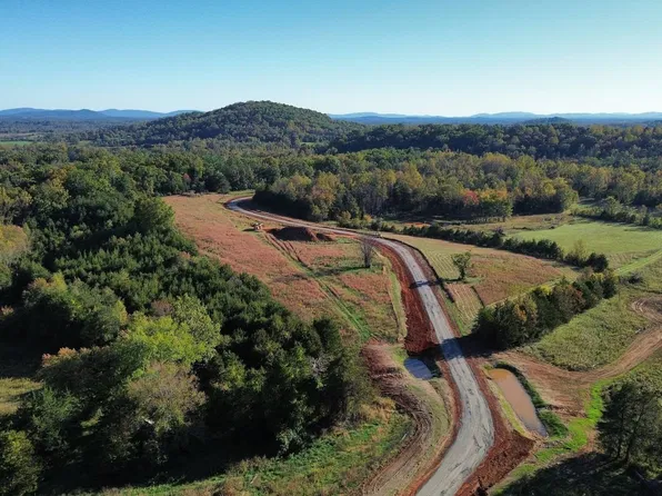 2 Evelyns Way, Stanardsville, VA 22973