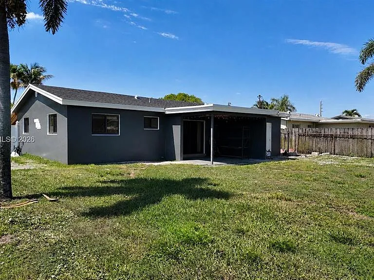 6701 Pershing St — Photo 2