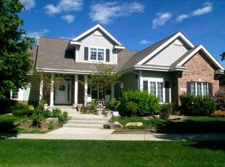 1316 Lawton Ln, Waunakee, WI 53597